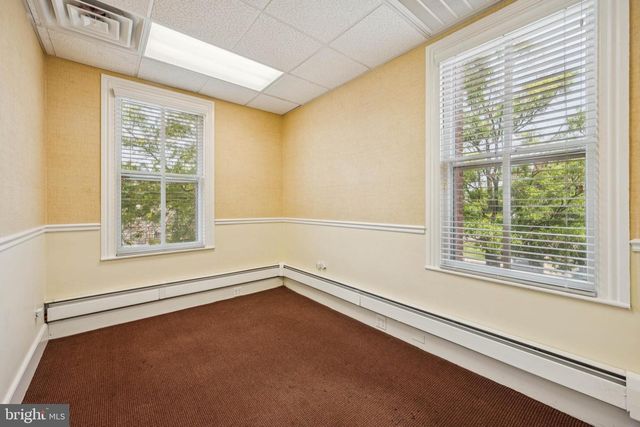 210 W MAIN ST, Moorestown, NJ 08057