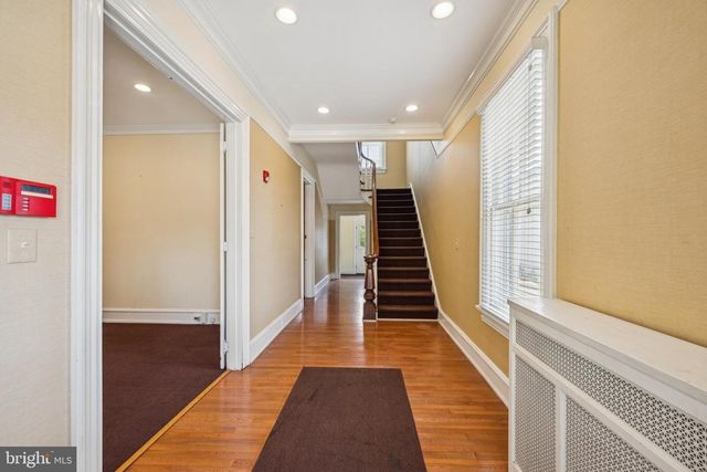 210 W MAIN ST, Moorestown, NJ 08057