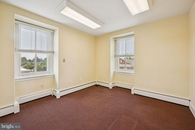 210 W MAIN ST, Moorestown, NJ 08057