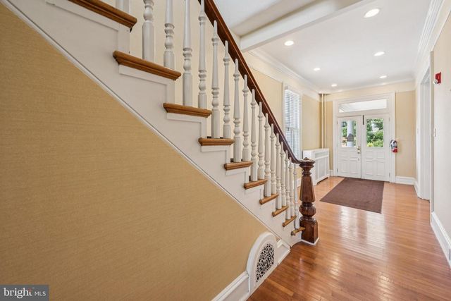 210 W MAIN ST, Moorestown, NJ 08057