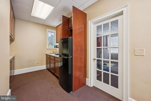 210 W MAIN ST, Moorestown, NJ 08057