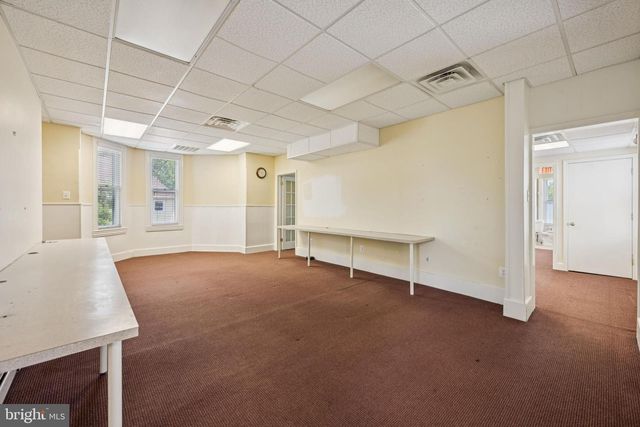 210 W MAIN ST, Moorestown, NJ 08057