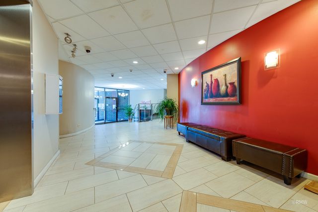 840 Wellington Avenue 318, Elk Grove Village, IL 60007