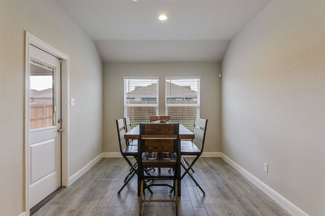 704 Griffith Park Trail, Alvarado, TX 76009