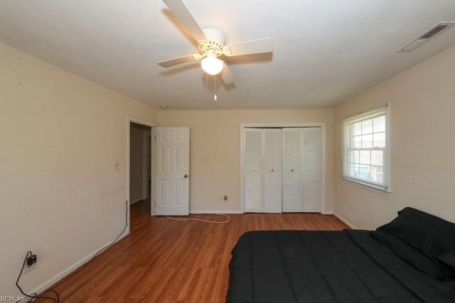 2113 Hollins CT, Chesapeake, VA 23320