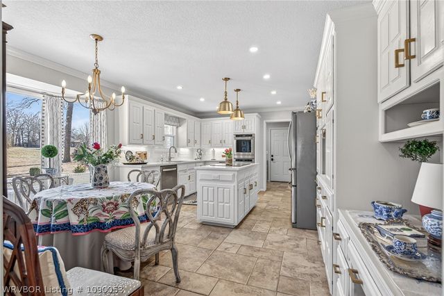 9801 Wellington Way, Fort Smith, AR 72908