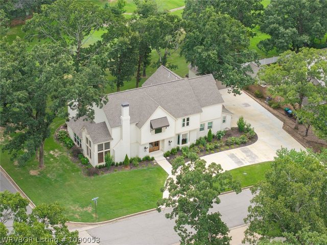 9801 Wellington Way, Fort Smith, AR 72908