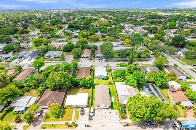 2856 NW 14th St 1, Fort Lauderdale, FL 33311