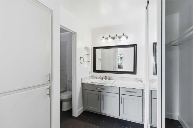 2425 Cranston Dr. 34, Escondido, CA 92025