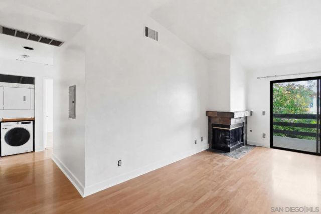2425 Cranston Dr. 34, Escondido, CA 92025