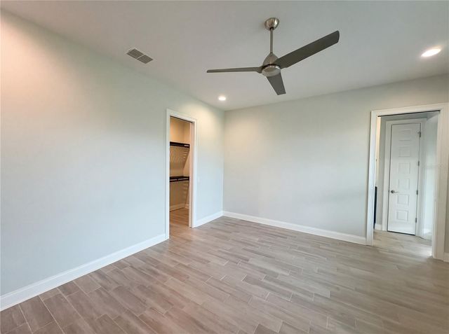 4921 DECKSIDE LOOP, Lakeland, FL 33812