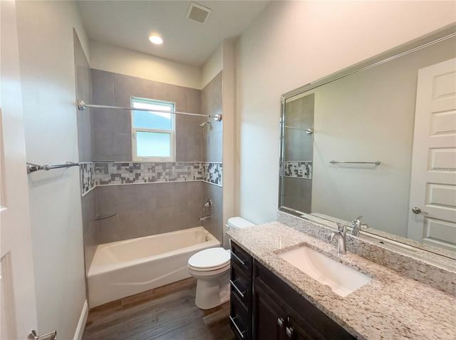 4921 DECKSIDE LOOP, Lakeland, FL 33812