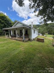 691 Old Balsam Road, Waynesville, NC 28786