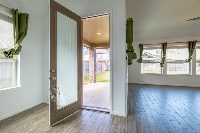 15023 Mulberry Hallow Street, Conroe, TX 77302