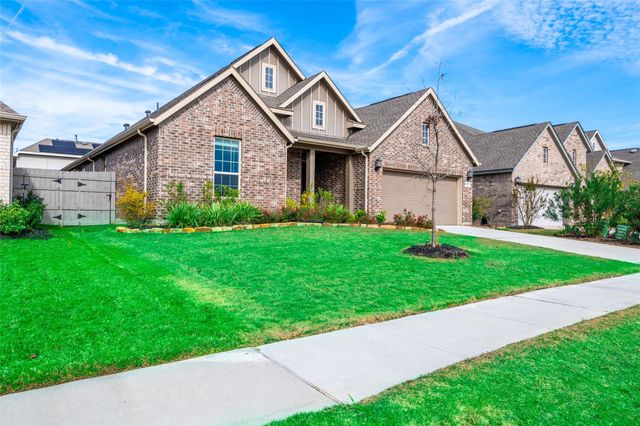 15023 Mulberry Hallow Street, Conroe, TX 77302