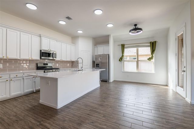 15023 Mulberry Hallow Street, Conroe, TX 77302