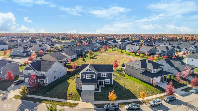 15865 W Rail Drive, Westfield, IN 46074