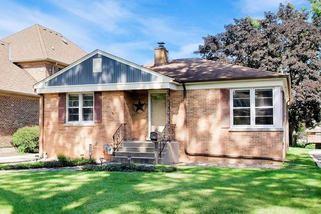 479 N Elm Avenue, Elmhurst, IL 60126