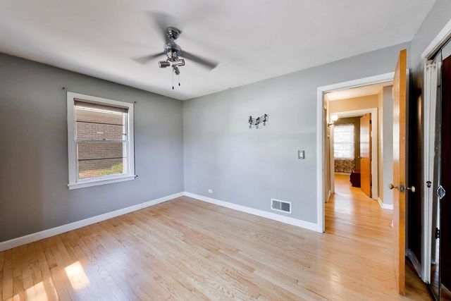 479 N Elm Avenue, Elmhurst, IL 60126
