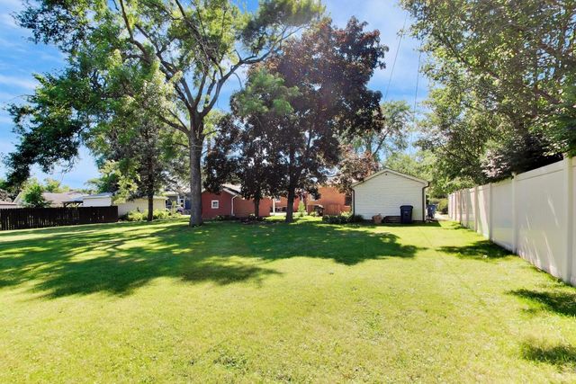 479 N Elm Avenue, Elmhurst, IL 60126