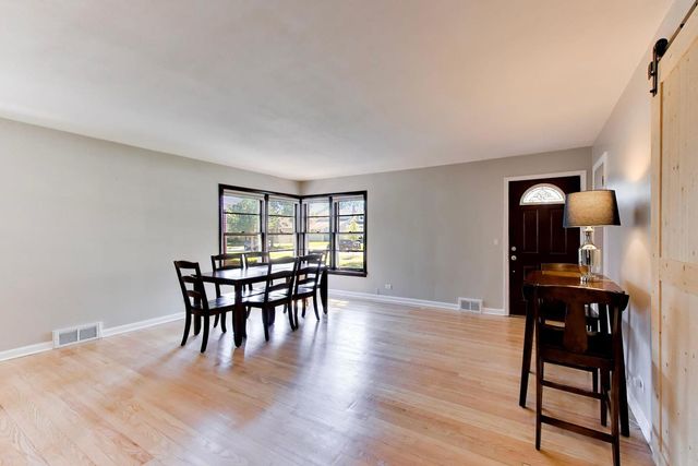 479 N Elm Avenue, Elmhurst, IL 60126