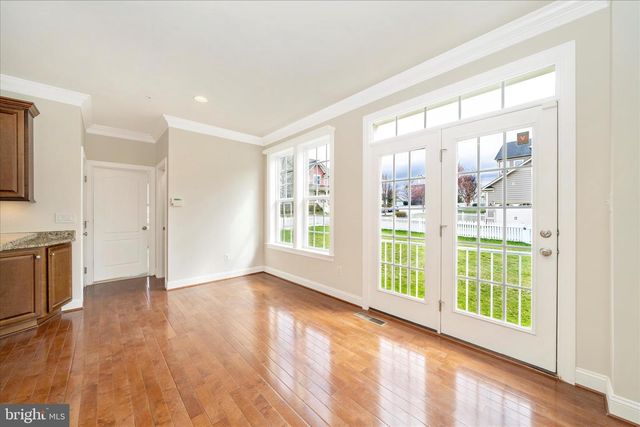 1318 VOLUNTEER DR, Brunswick, MD 21716