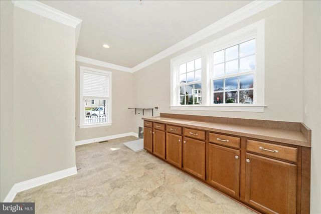 1318 VOLUNTEER DR, Brunswick, MD 21716