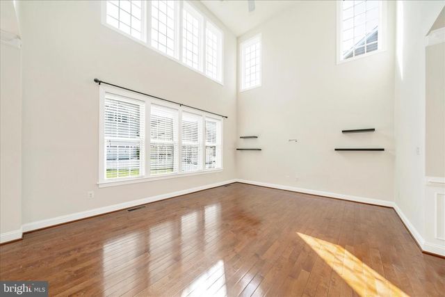 1318 VOLUNTEER DR, Brunswick, MD 21716