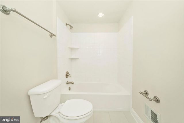 1318 VOLUNTEER DR, Brunswick, MD 21716