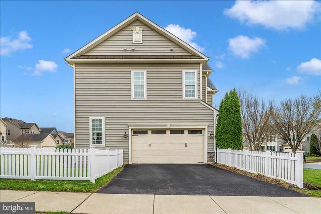 1318 VOLUNTEER DR, Brunswick, MD 21716