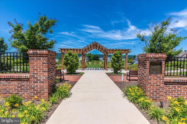 1318 VOLUNTEER DR, Brunswick, MD 21716