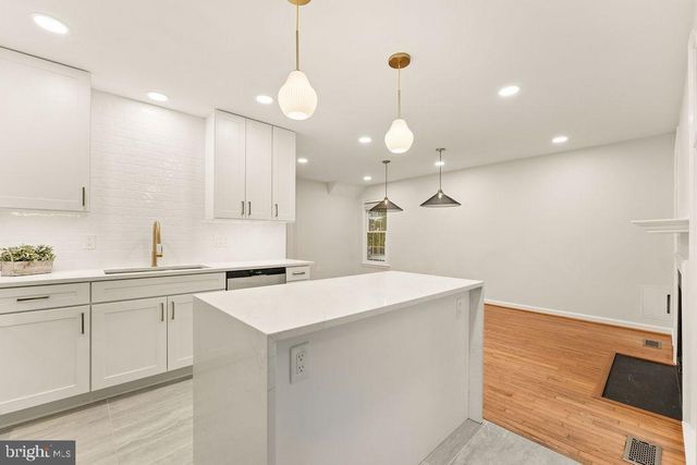 3859 ZELKOVA CT, Fairfax, VA 22033