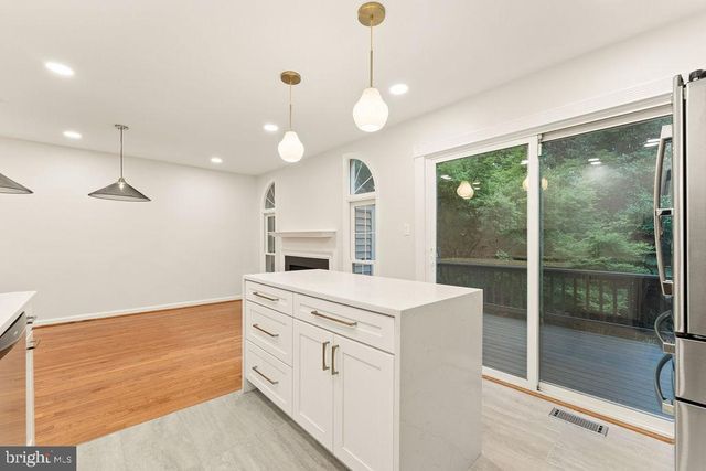 3859 ZELKOVA CT, Fairfax, VA 22033