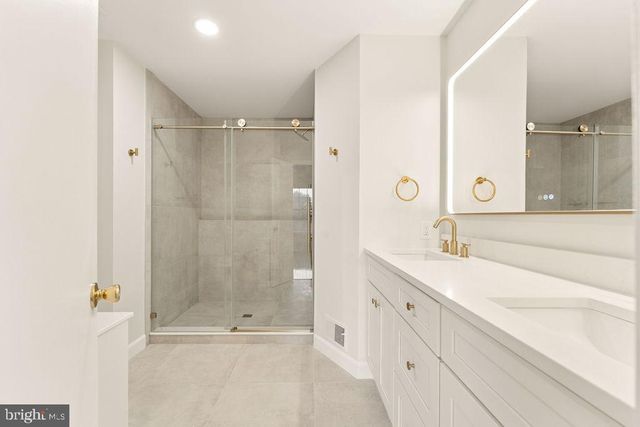 3859 ZELKOVA CT, Fairfax, VA 22033