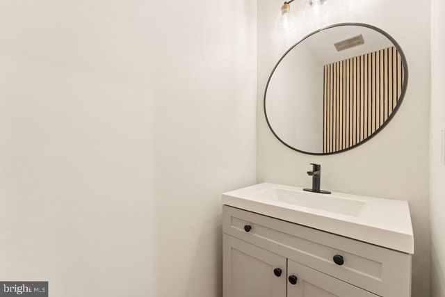 3859 ZELKOVA CT, Fairfax, VA 22033