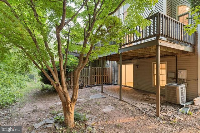 3859 ZELKOVA CT, Fairfax, VA 22033