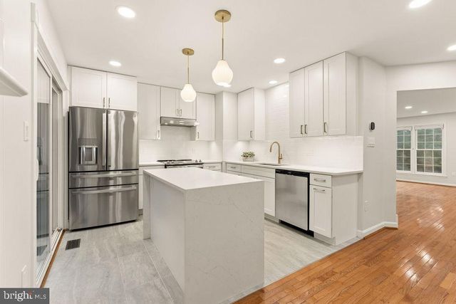 3859 ZELKOVA CT, Fairfax, VA 22033