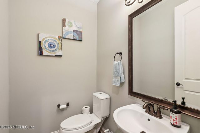 1389 SUNSET VIEW Lane, Jacksonville, FL 32207