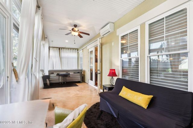 1389 SUNSET VIEW Lane, Jacksonville, FL 32207