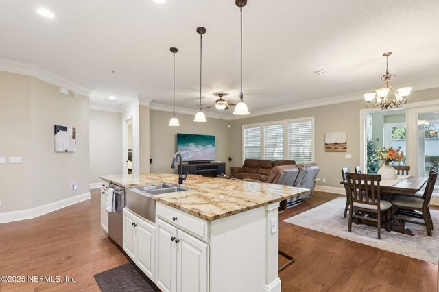 1389 SUNSET VIEW Lane, Jacksonville, FL 32207