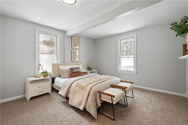 5644 Ollie St, Lincoln Place, PA 15207