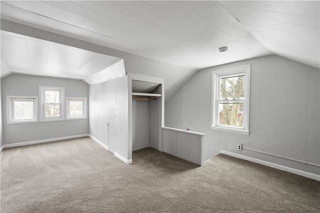 5644 Ollie St, Lincoln Place, PA 15207