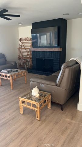 250 Avenida Lobeiro C, San Clemente, CA 92672