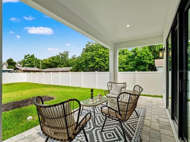1320 CLOVERLAWN AVENUE, Orlando, FL 32806