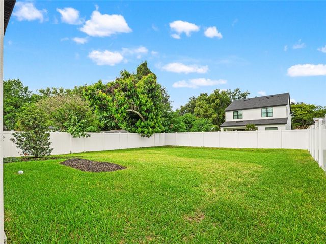1320 CLOVERLAWN AVENUE, Orlando, FL 32806