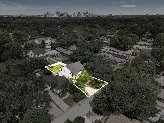 1320 CLOVERLAWN AVENUE, Orlando, FL 32806
