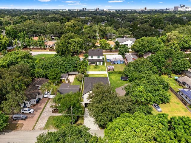 1320 CLOVERLAWN AVENUE, Orlando, FL 32806