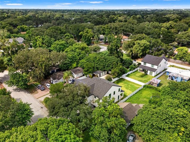 1320 CLOVERLAWN AVENUE, Orlando, FL 32806
