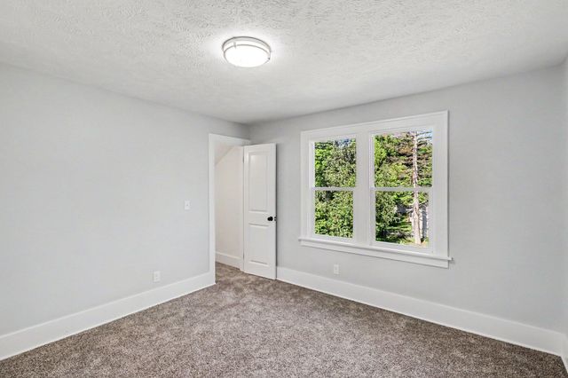 23 Kellogg Street, Battle Creek, MI 49037
