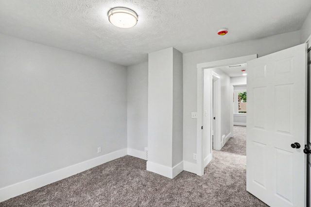 23 Kellogg Street, Battle Creek, MI 49037